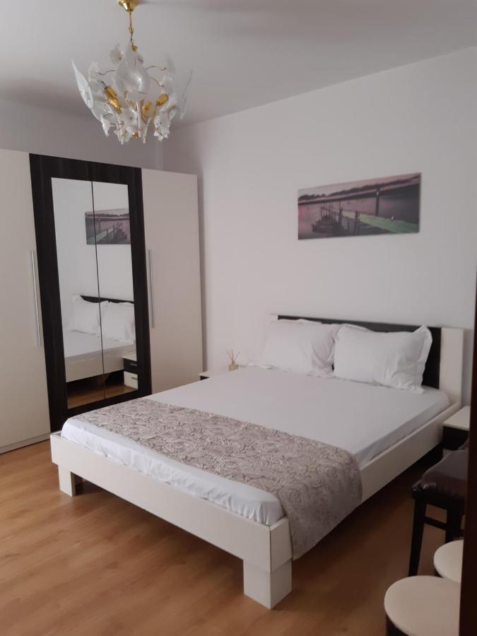 Casa Silvia Lägenhet Constanţa Exteriör bild